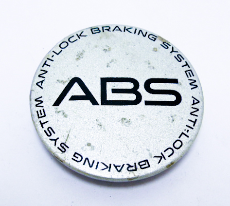 Колпак колёсного диска б/у с надписью "ABS" D=67мм